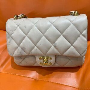 Chanel Women Pre-Loved Bag Very Good Condition